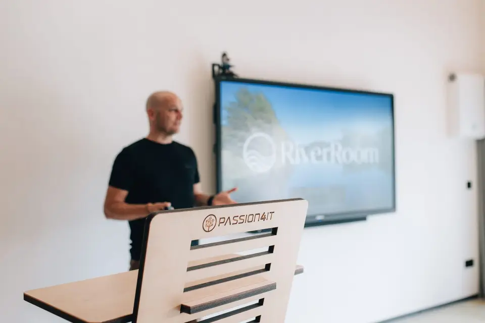 eLearning-Plattform für den Mittelstand: Microsoft 365 wirklich anwenden