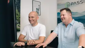 Wie führe ich KI in meiner Kommunikationsabteilung ein, ohne IT-Großprojekt?