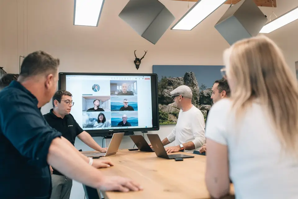 Microsoft 365 Training für Teams, das in 15-Minuten-Einheiten funktioniert