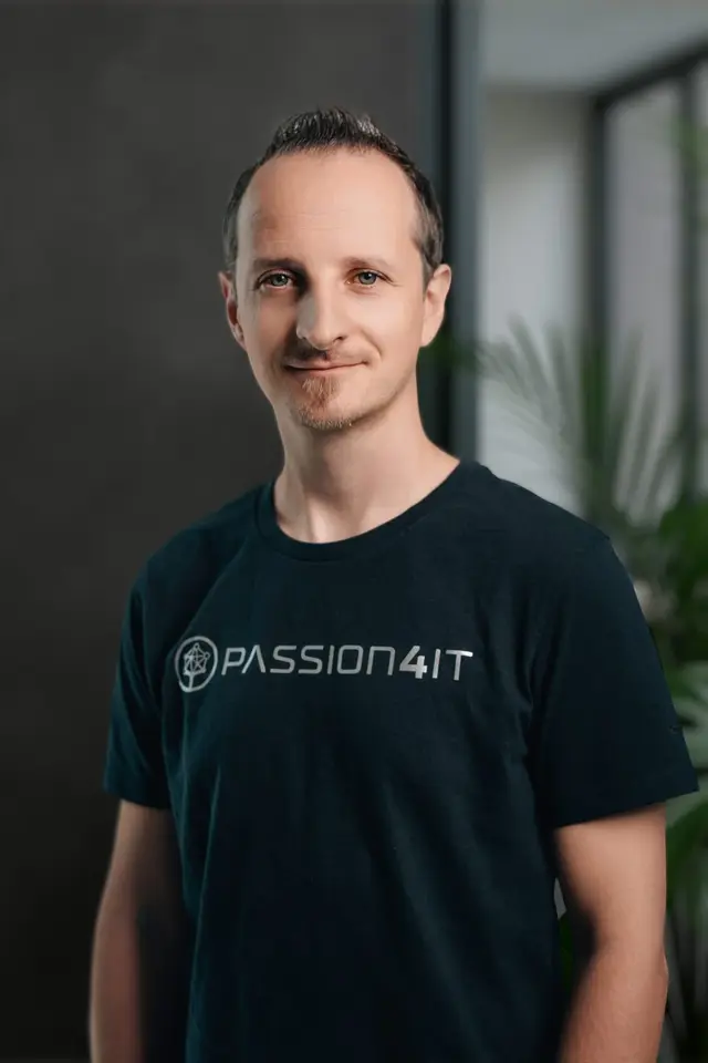 Tobias Gröller