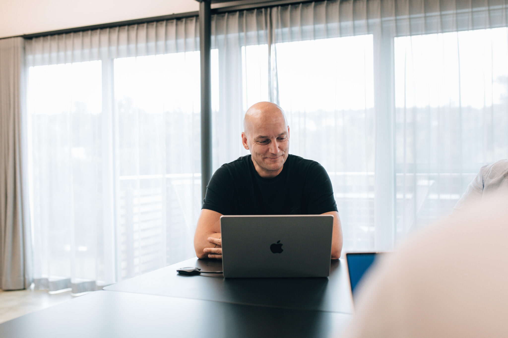 Mehr über den Artikel erfahren Warum Apples Kampagne „think different“ von 1997 heute noch relevant und inspirierend ist!