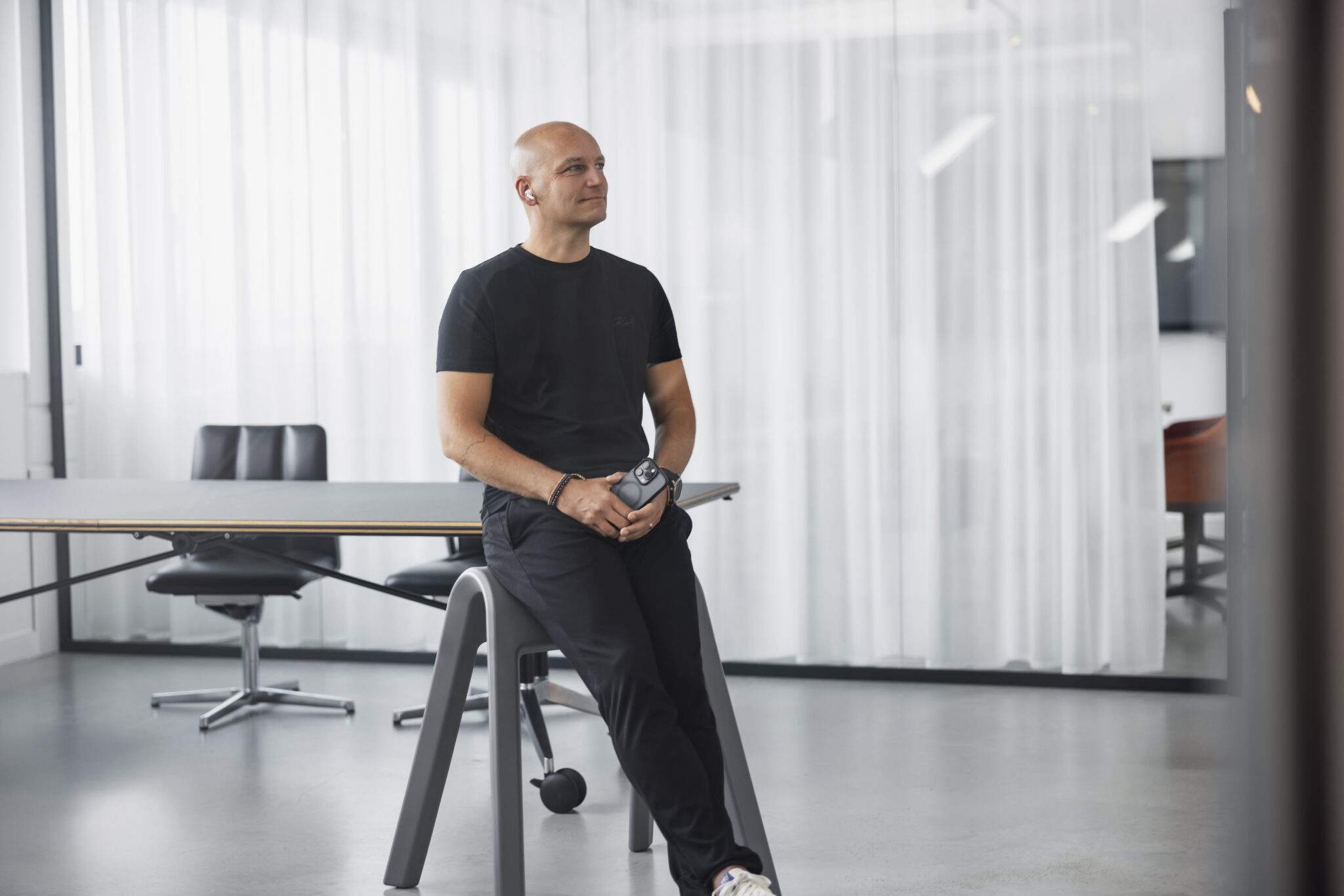 Mehr über den Artikel erfahren Digitalisierung verstehen? Oder führen?